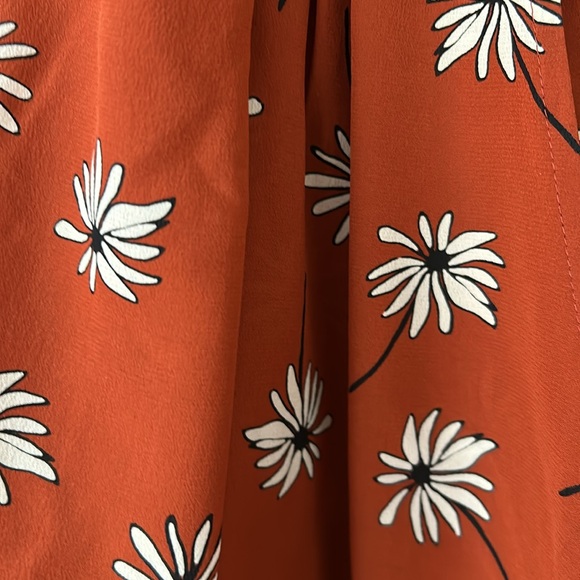 Madewell Silk Wrap Floral Blouse Size M tie waist button and snap. 3/4 sleeve - Picture 2 of 7